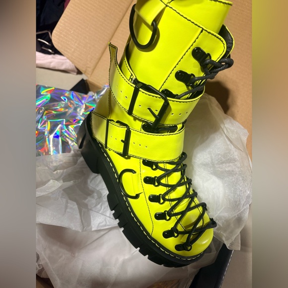 Club Exx Neon Yellow/Green Low Traitor Combat Boots D-Ring Lace Up – NIB - Picture 8 of 9